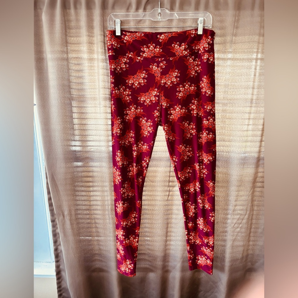 Floral Red womens Leggings